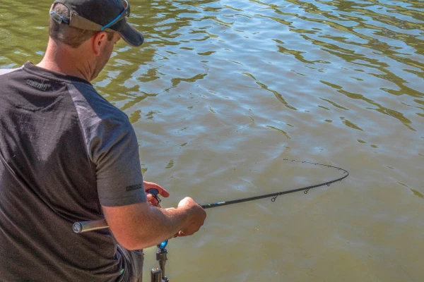 Preston Ignition Carp Feeder 6 Preston Ignition Carp Feeder - Image 4