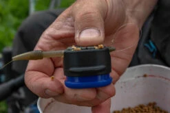 Preston ICS Inline Dura Flat Method Feeder Mini -Sports - Freshwater Fishing fa39b231e568dbd4